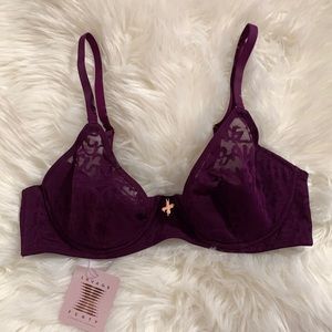 NWT Savage x Fenty bra size 38B